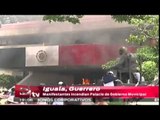 Incendian Palacio de Gobierno de Iguala, Guerrero / Excélsior Informa