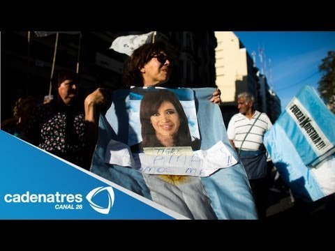Cristina Fernández, presidenta de Argentina, se recupera tras cirugía en la cabeza