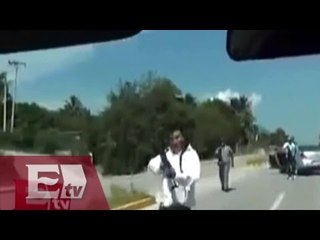 VIDEO: Presuntos policías interceptan autos y amenazan a los tripulantes / Vianey Esquinca