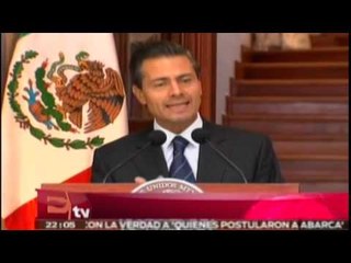 Peña Nieto se reúne con el gobernador interino de Guerrero / Pascal Beltrán