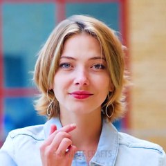 Makeup tricks that cunningly imitate natural beauty. 