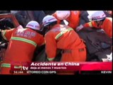 Aparatoso accidente en China deja siete muertos / Titulares de la tarde