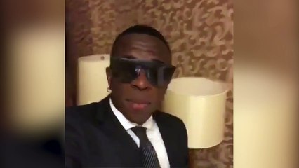 Vinicius cantando "peor que Neymar"