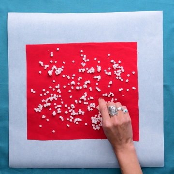 Bee Happy and Eco-Friendly with This Awesome, Reusable Beeswax Wrap