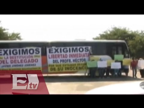 Pobladores cierran carretera en Xoxocotla, Morelos / Martín Espinosa