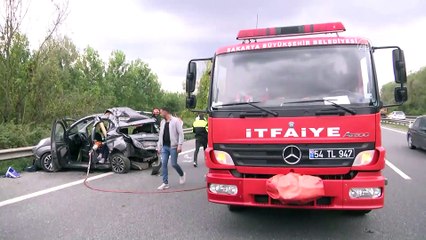 Tır ile kamyonet çarpıştı: 1 ölü, 3 yaralı - SAKARYA