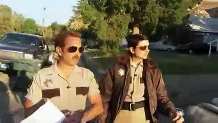 Reno 911! S06 E09 Getaway Trailer