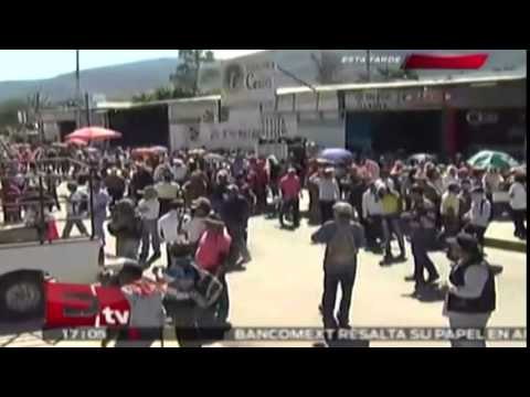 CETEG se manifiesta en Chilpancingo por normalistas / Excélsior Informa