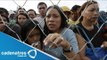 Reconocen que es lenta la ayuda para Filipinas / Tifón golpea Filipinas