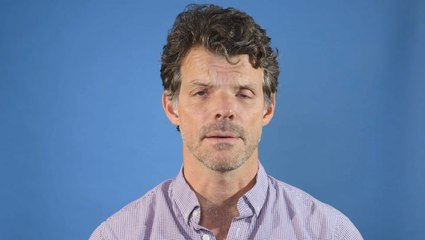 Should Amazon Fight For A $15 Federal Minimum Wage?