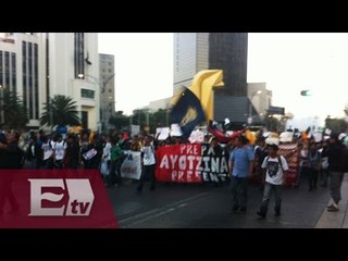 Detalles del mitin por normalistas desaparecidos / Excélsior Informa