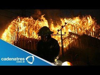 Incendio consume casa y pasteleria en Estados Unidos