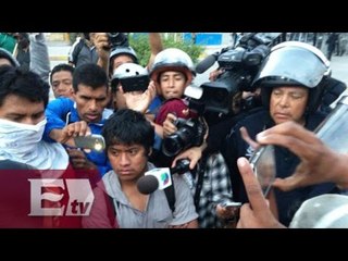 Se enfrentan miembros de la Ceteg y policías federales en Chilpancingo / Vianey Esquinca