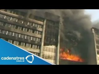 Incendio consume fábrica de ropa en Bangladesh