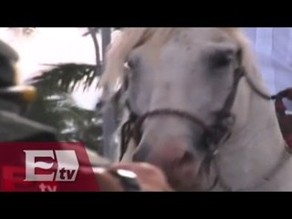 Realizan cabalgata por la paz en Acapulco / Ricardo Salas