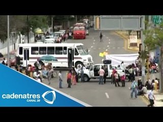 Sección 22 amaga con recuperar escuelas en Oaxaca