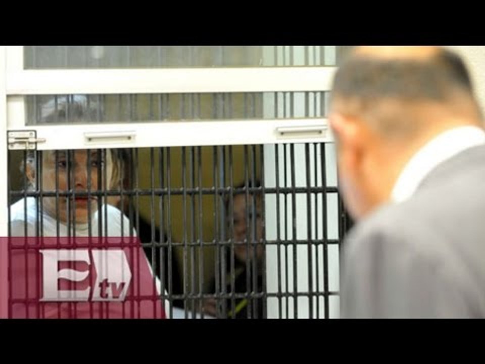 Juez federal ordena presentación de Soraya Bañuelos, apoderada legal del SNTE / Vianey Esquinca