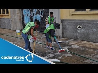 Limpian Monumento a la Revolución abandonado por la CNTE