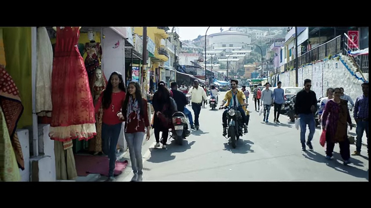 Dekhte Dekhte Full Song - Batti Gul Meter Chalu - Atif Aslam - Shahid K Shraddha K - Nusrat Saab