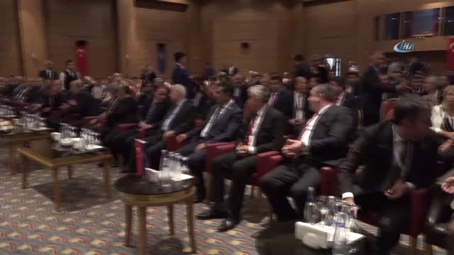 Türk-İş'ten Asgari Ücret Açıklaması: Asgari Ücreti 2 Bin Liraya Çekin