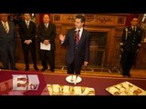 Presidente Peña Nieto partió la tradicional Rosca de Reyes / Vianey Esquinca