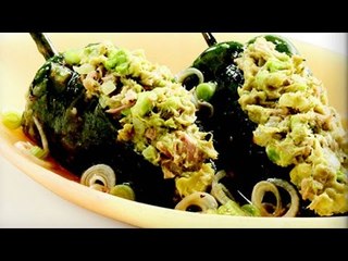 Chile poblano relleno de atún gratinado / Receta para cuaresma