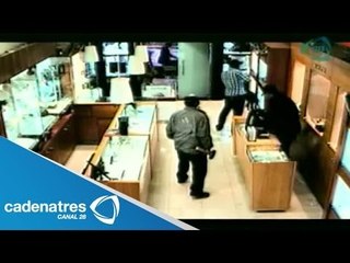 Formal prisión para dos asaltantes de joyería de Santa Fe