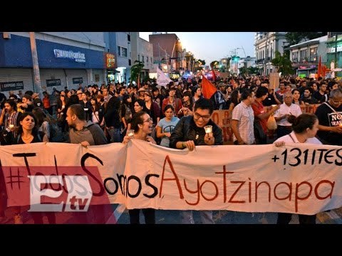 Padres de normalistas no aceptan que sus hijos estén muertos / Excélsior informa