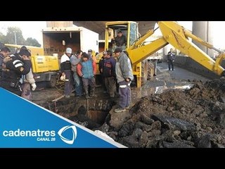 Se abre socavón en Periférico Norte sobre la Calzada Legaria