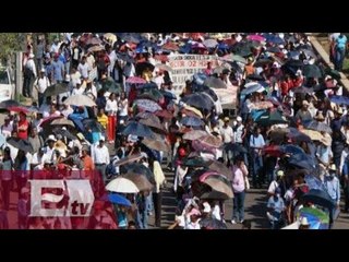 Marchas a Palacio de Gobierno en Guerrero / Vianey Esquinca