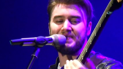 Mustafa Ceceli konseri  7 askerimizin şehit olması nedeniyle iptal edildi
