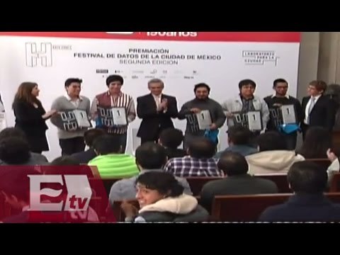 Mancera entrega premios por festival de datos en Ciudad de México / Comunidad