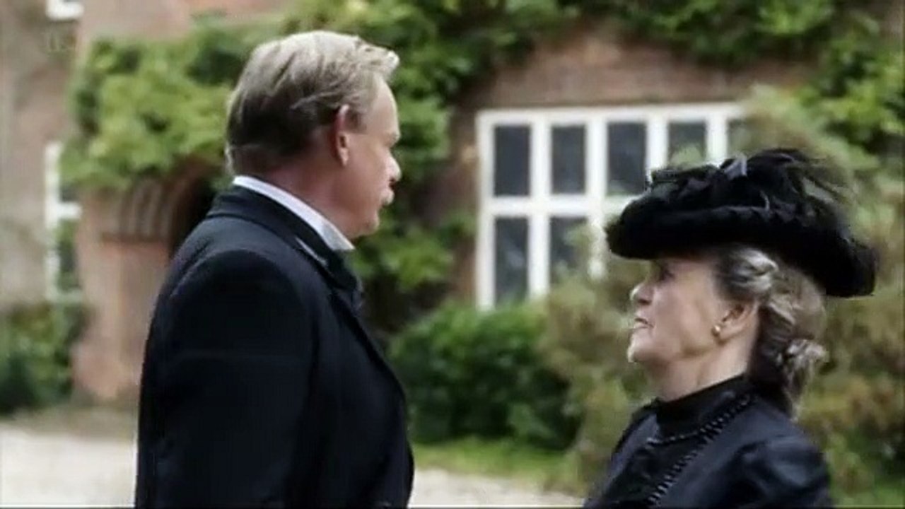 Arthur George S01e01