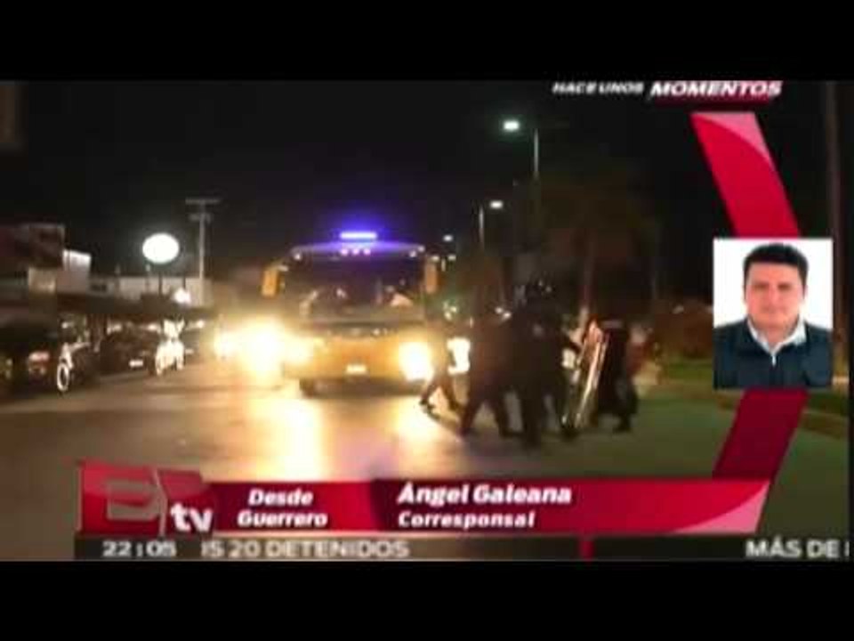 Violenta manifestación de maestros en Acapulco