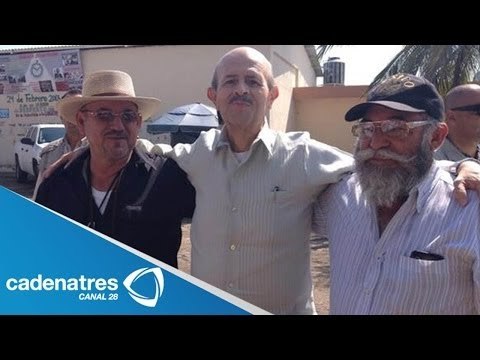 Fausto Vallejo se reune con grupos de autodefensas en Buenavista, Michoacán