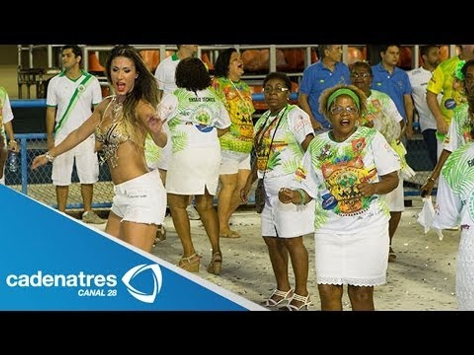 Inicia carnaval en Brasil tras la entrega de la llaves de la ciudad al Rey Momo