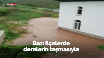 Trabzon'da sağanak sonrası taşkın ve heyelan