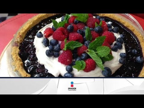 Cómo hacer un pay cremoso de moras azules