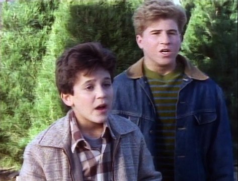 Los Años Maravillosos Temporada 02 - Feliz Navidad (Audio Latino) HQ