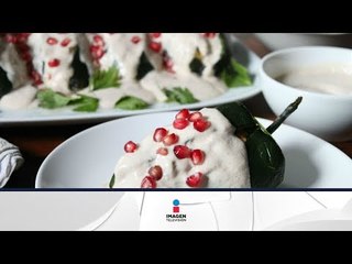 Prepara unos chiles en nogada al estilo de María Elena Lugo