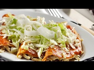 Many te enseña a preparar unas deliciosas enchiladas queretanas