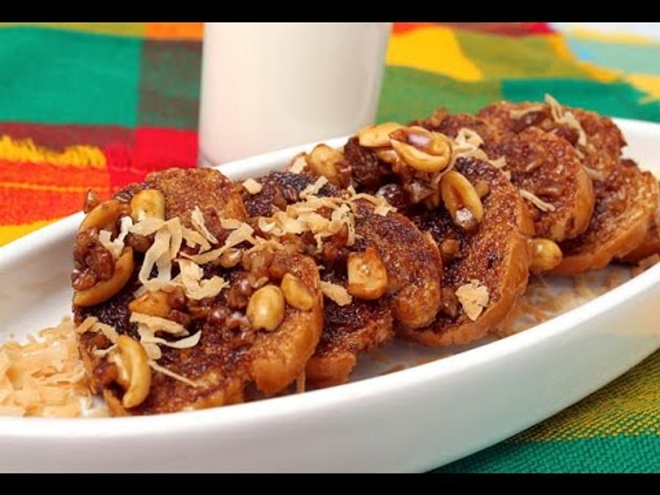 Prepara una tradicional capirotada