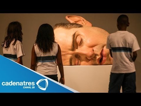 Ron Mueck cautiva a los brasileños con sus impresionantes esculturas hiperrealistas