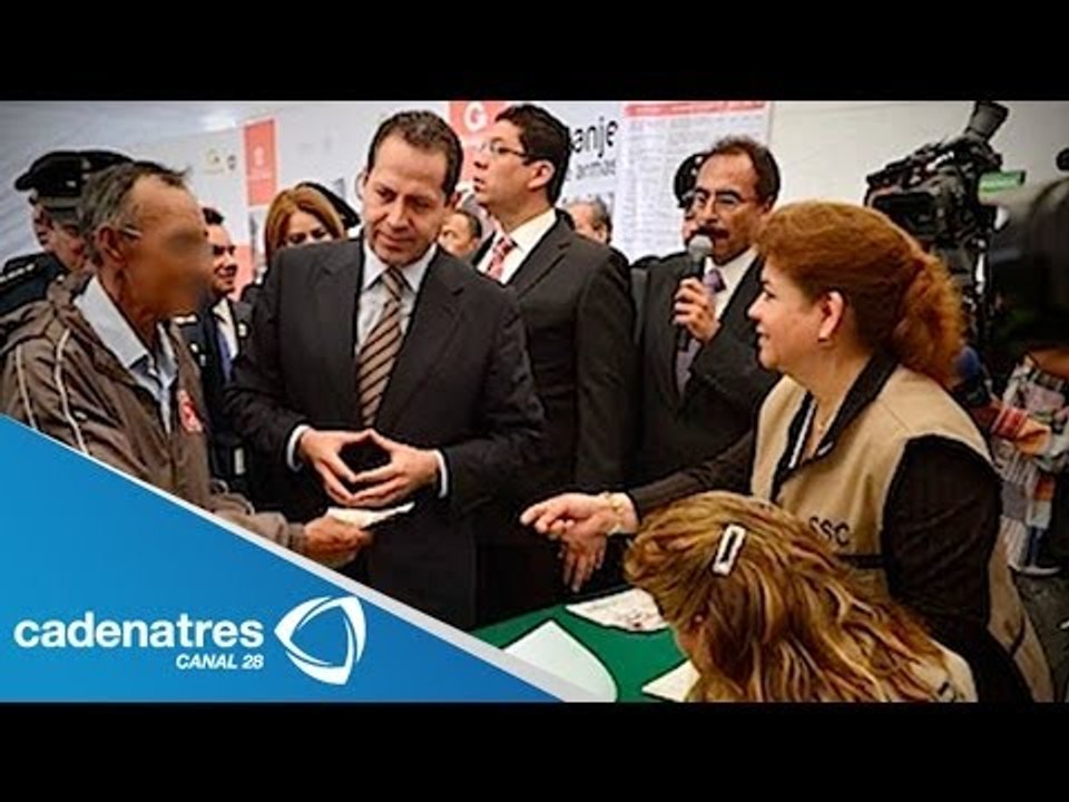 Eruviel Ávila ponen en marcha programa de canje de armas en Edomex