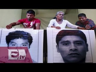 Padres de normalistas llegan a Canadá para exigir justicia / Vianey Esquinca