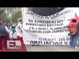 Manifestantes exigen libertad de presos políticos  / Entre mujeres