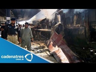Explota bomba en tren de Pakistán, el saldo 16 muertos / Bomb explodes in  train to Pakistan