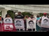 En la Ciudad de México marchas por Ayotzinapa terminan en caos /Titulares de la Noche