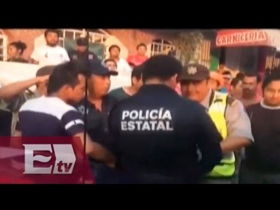 Policía ebrio se impacta patrulla contra vehículo / Vianey Esquinca