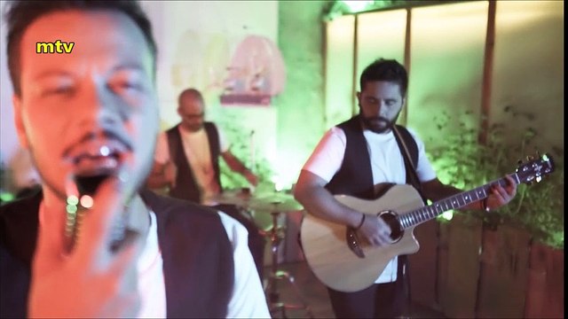 ΑΝΩ ΚΑΤΩ - Σαν Σταρ του Σινεμά _ ANO KATO - San Star Tou Cinema (Video Clip)